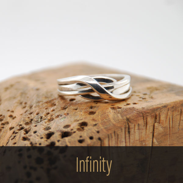 Link  ring model Infinity Khaelin Damm, Goldsmith Rodenkirchen 